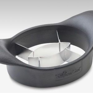 NIB Pampered Chef Mango Wedger